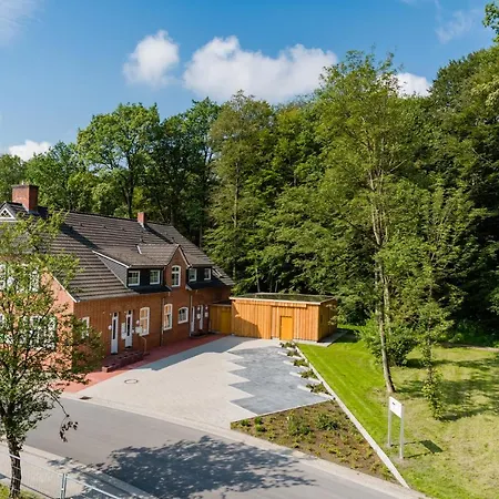 Ferienwohnungen Am Waldzoopark Leer Exterior foto